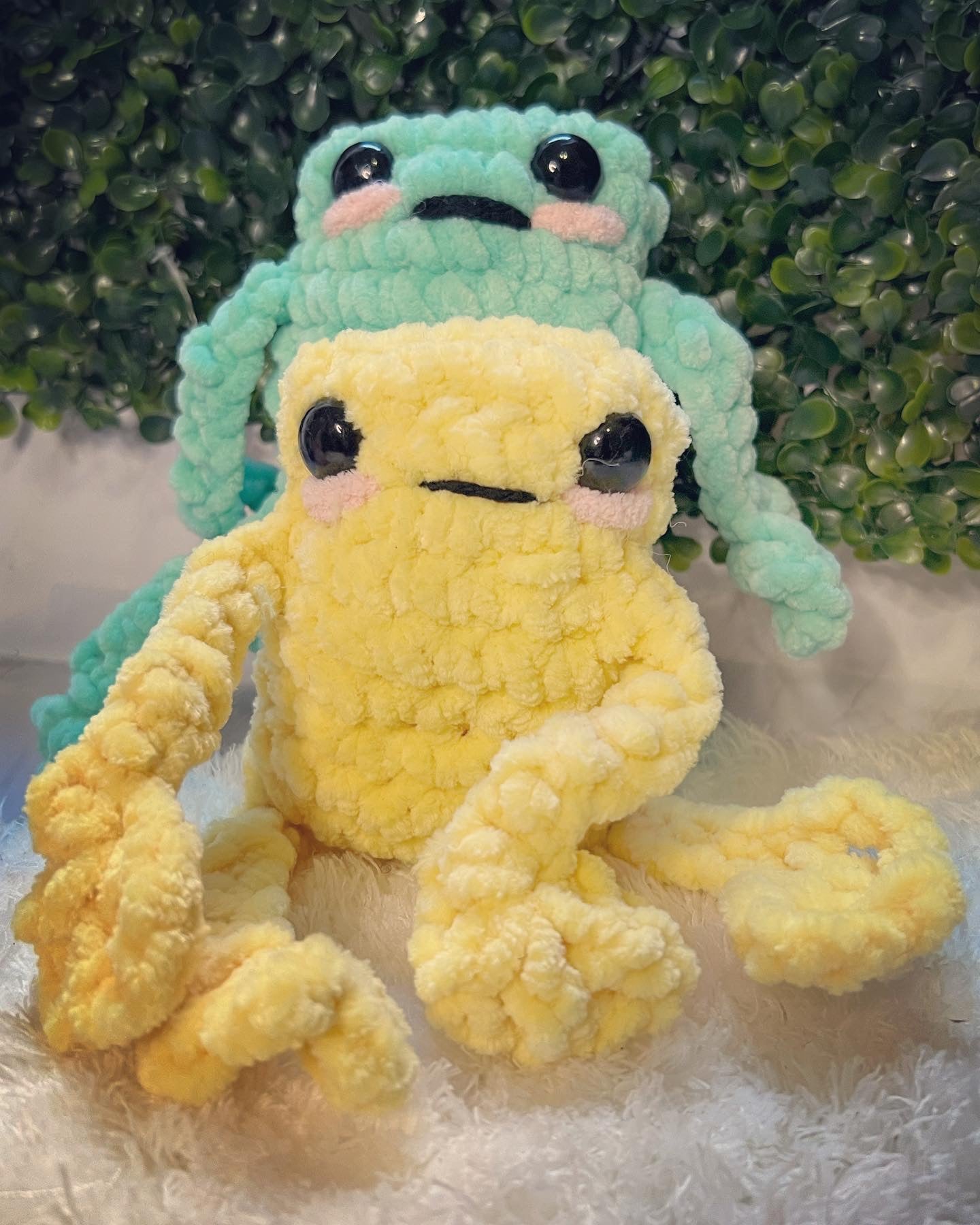 Leggy Froggy/Frog Plushie