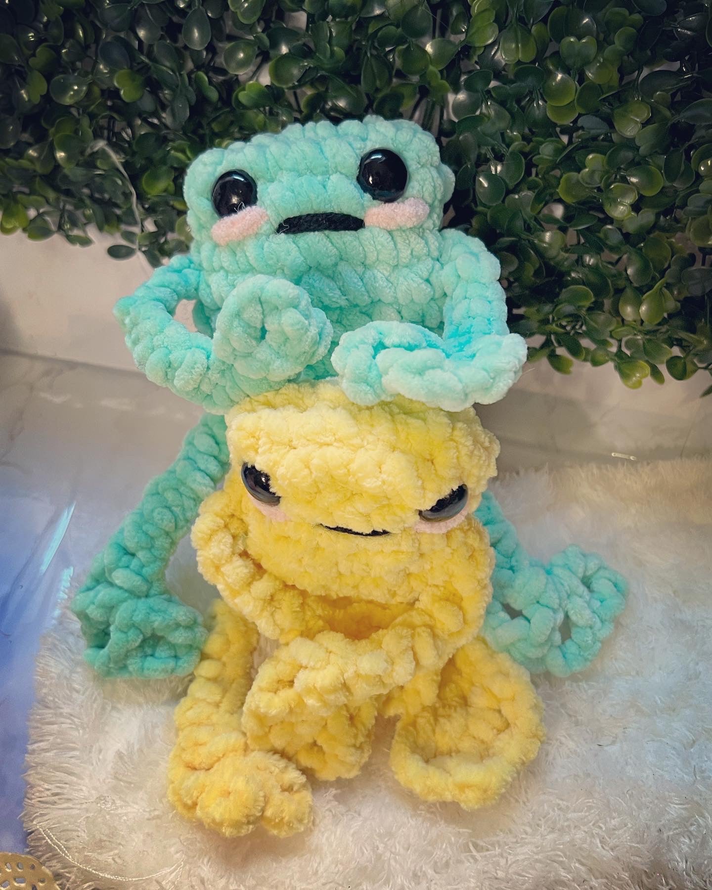Leggy Froggy/Frog Plushie