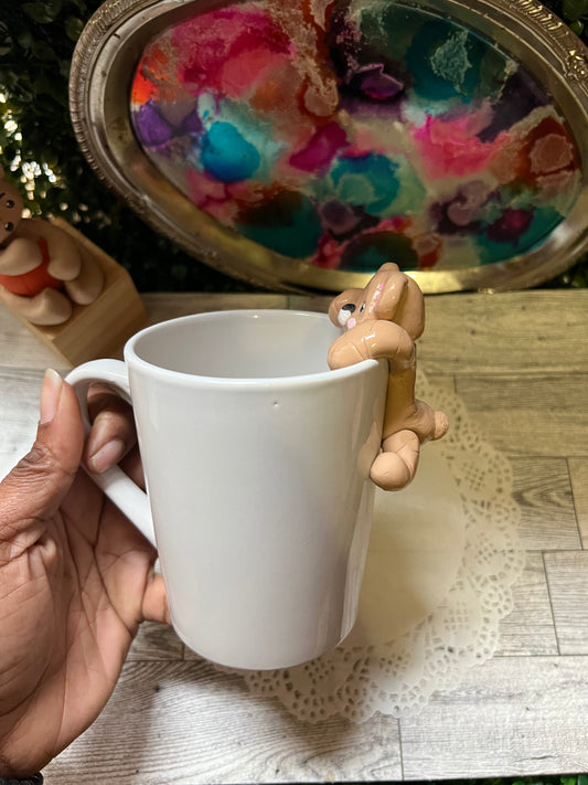 Mugs/Cups (climbing bear 🐻 )